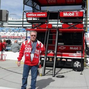 Meet your Posher, Mark